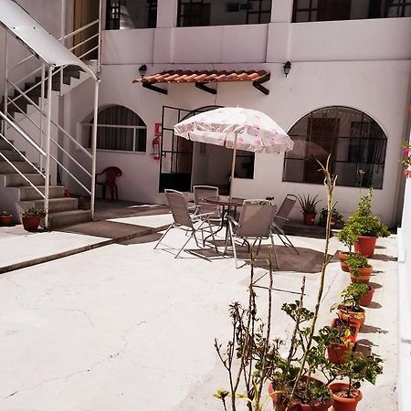 Heritage Inn กีโต ภายนอก รูปภาพ