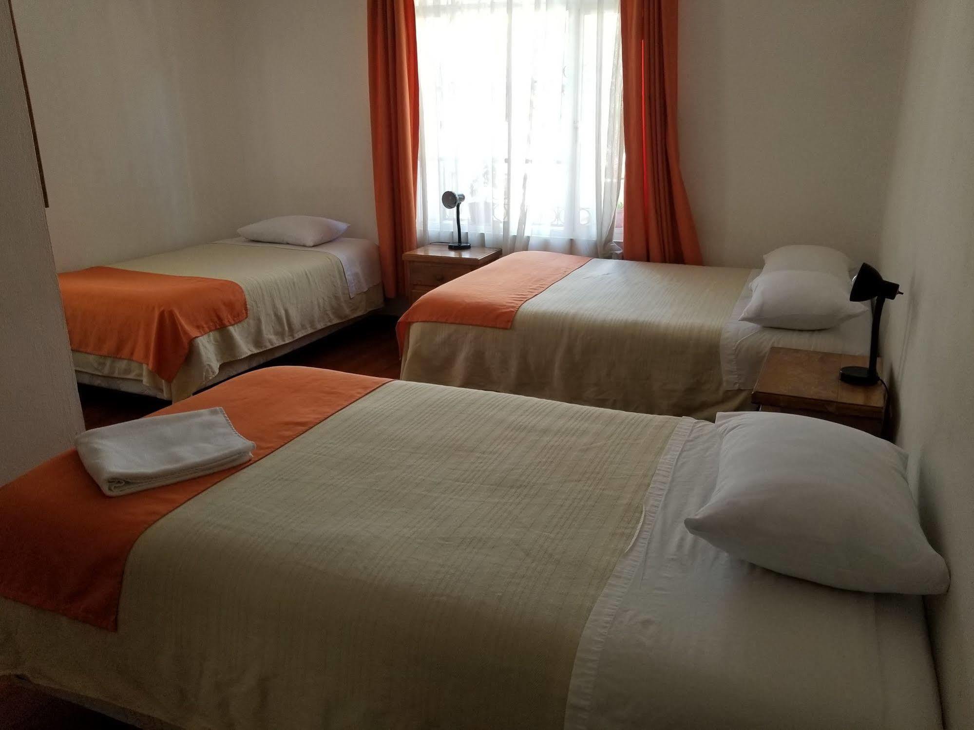 Heritage Inn กีโต ภายนอก รูปภาพ
