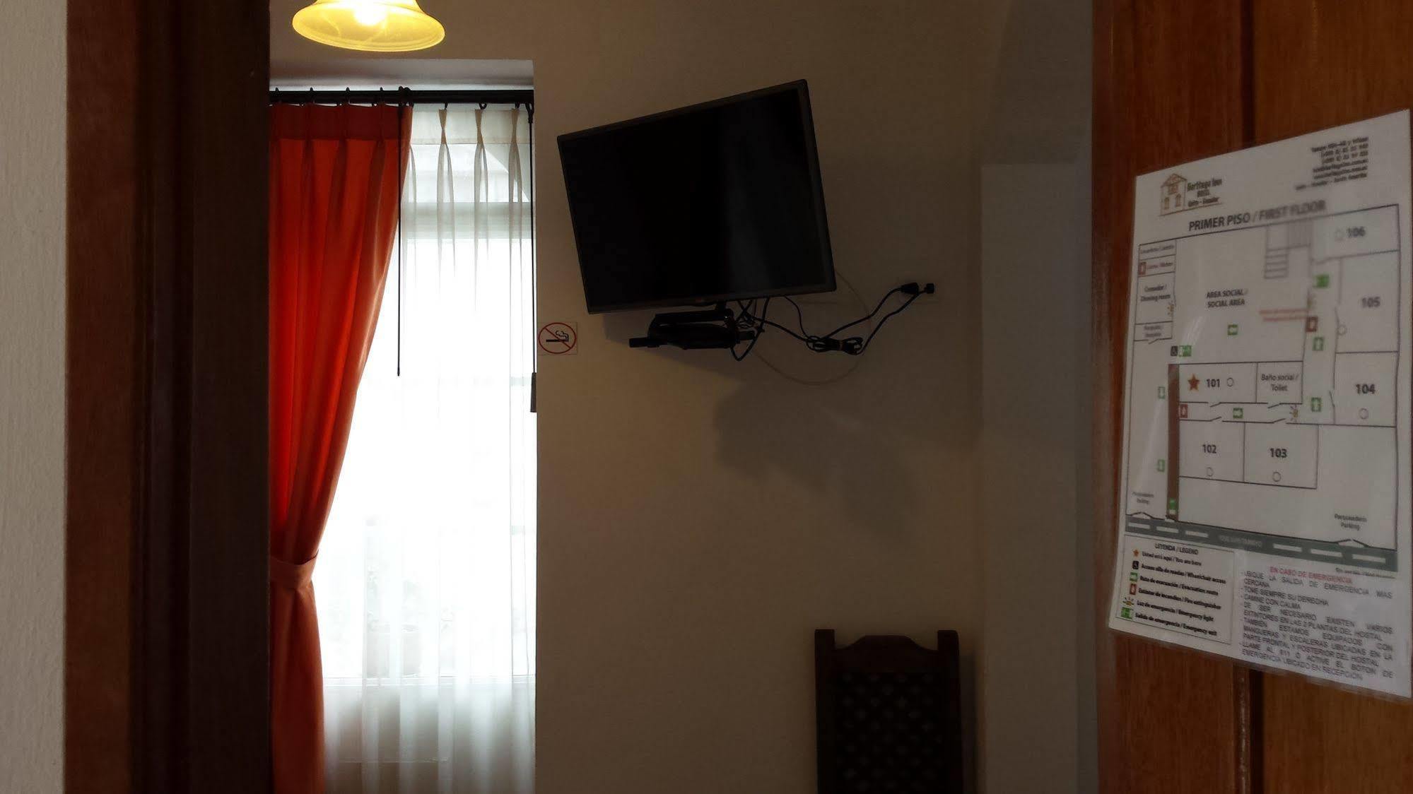 Heritage Inn กีโต ภายนอก รูปภาพ